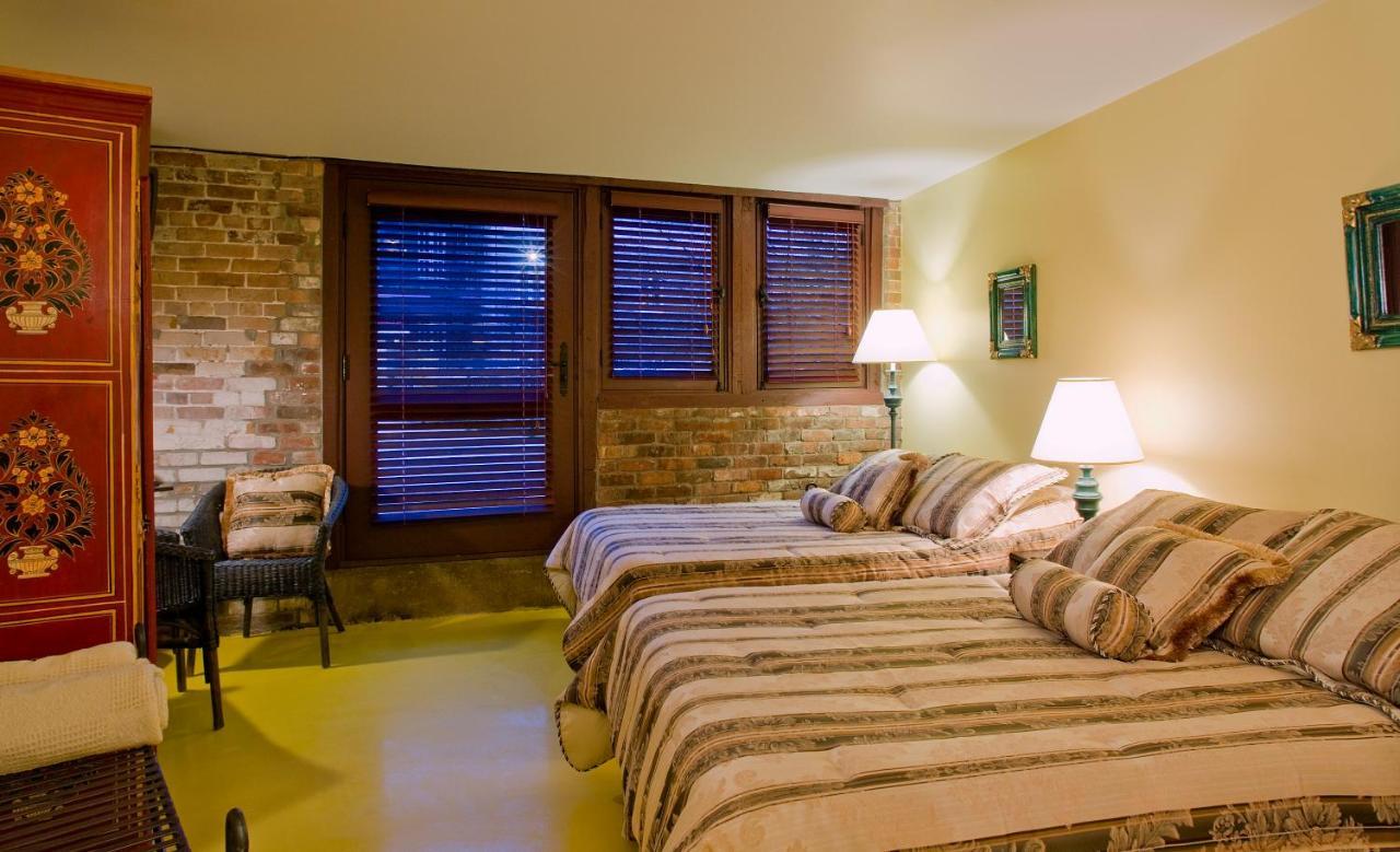 Auberge Bonsecours Montreal Habitación foto